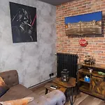 Cozy La Fabrique Balcony & Free Parking Apartmán *