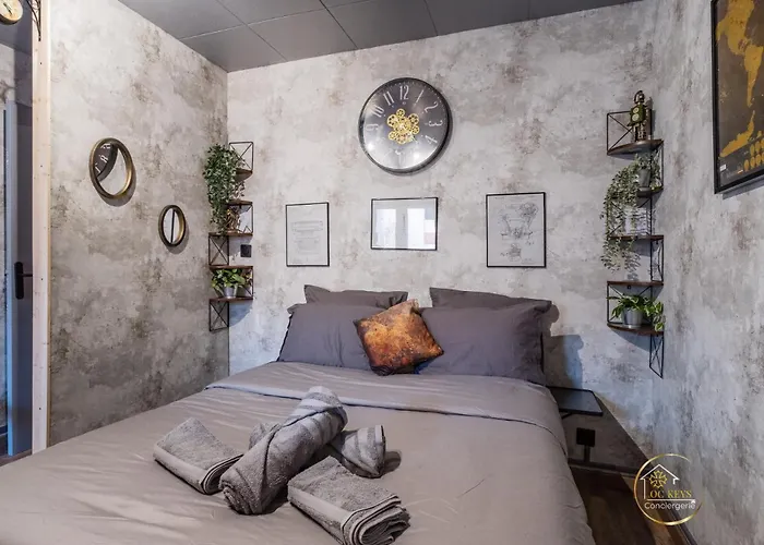 Cozy La Fabrique Balcony & Free Parking アパート トゥールーズ